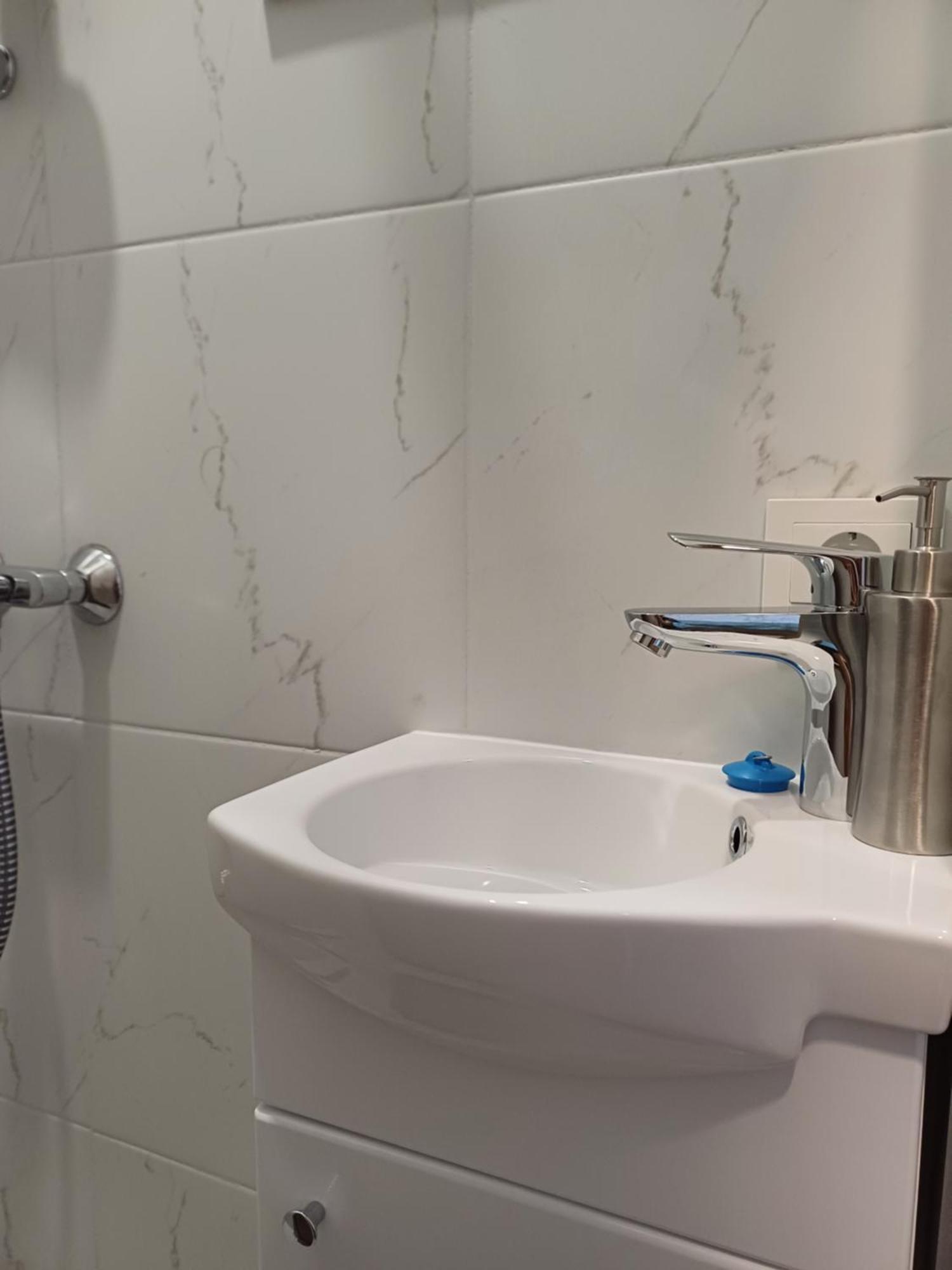 Green Oaks Private Rooms With Private Shower Klaipėda Dış mekan fotoğraf