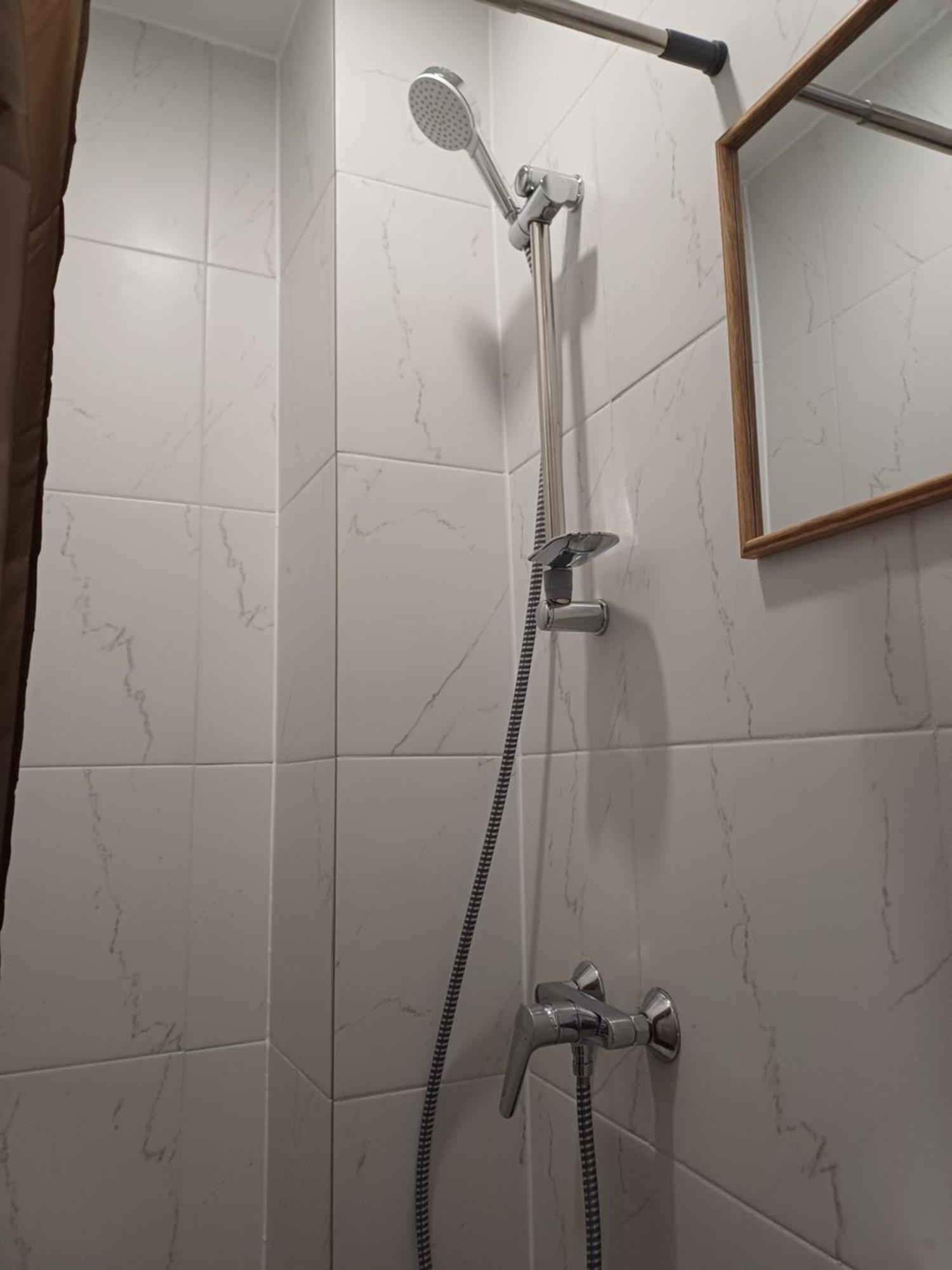 Green Oaks Private Rooms With Private Shower Klaipėda Dış mekan fotoğraf