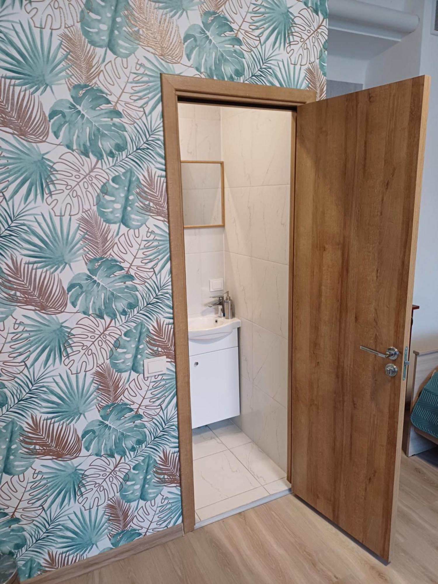 Green Oaks Private Rooms With Private Shower Klaipėda Dış mekan fotoğraf
